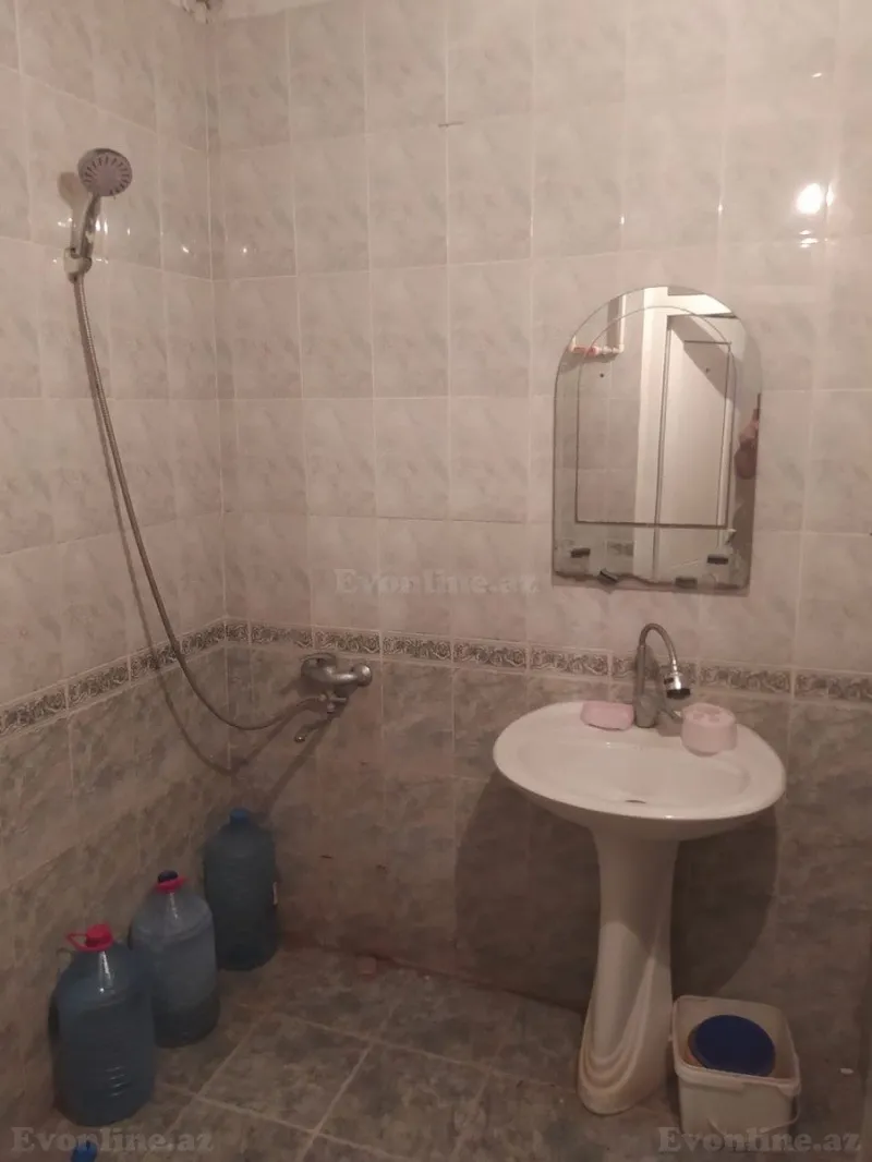 Satılır 3 otaqlı Mənzil Köhnə tikili 80 m² Əhmədli - şəkil 4