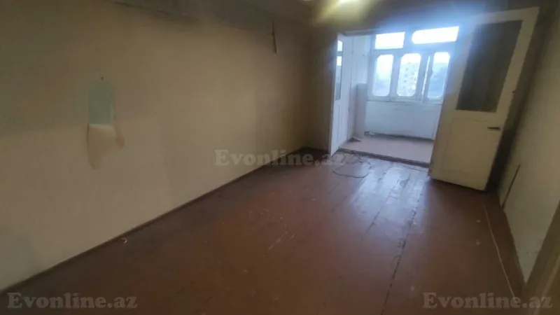 Satılır 3 otaqlı Mənzil Köhnə tikili 80 m² Yasamal - şəkil 14