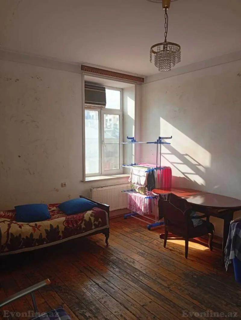 Satılır 1 otaqlı Mənzil Köhnə tikili 47 m² Nəriman Nərimanov m. - şəkil 4