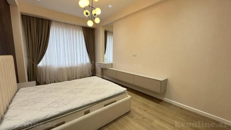 Kirayə verilir 3 otaqlı Mənzil Yeni tikili 130 m² Xətai r. - şəkil 11