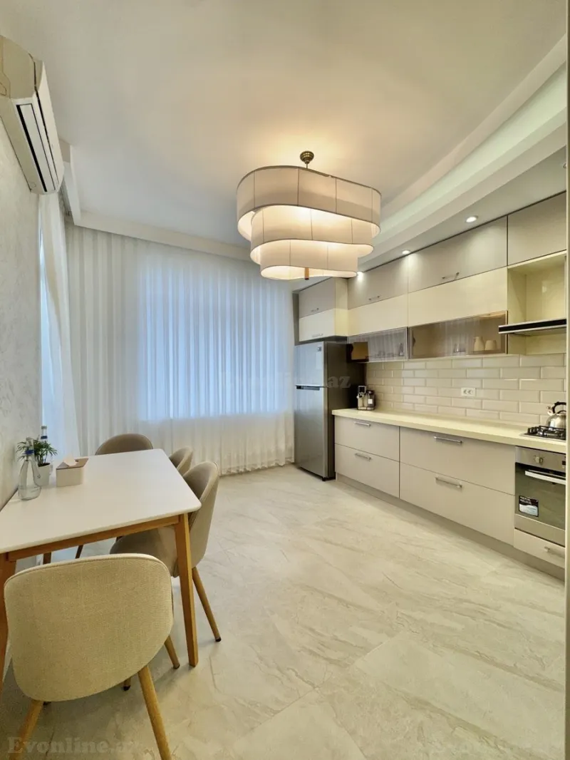 Satılır 2 otaqlı Mənzil Yeni tikili 100 m² Nizami m. - şəkil 4