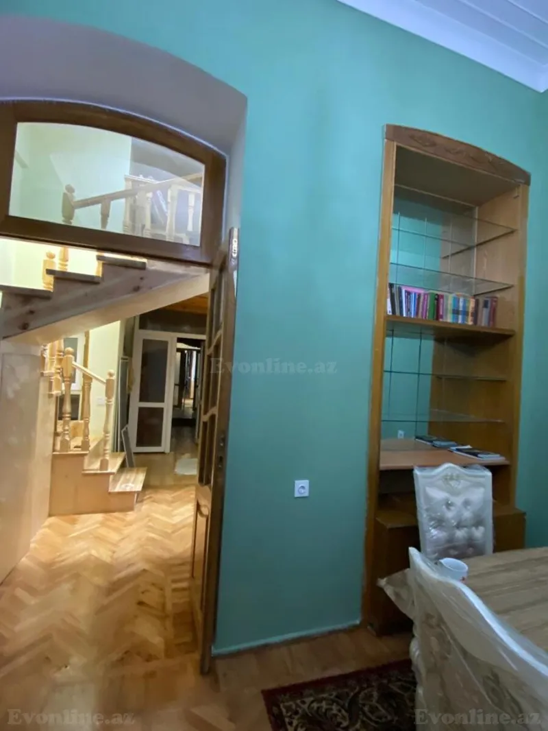 Kirayə verilir 3 otaqlı Mənzil Köhnə tikili 100 m² İçərişəhər m. - şəkil 9