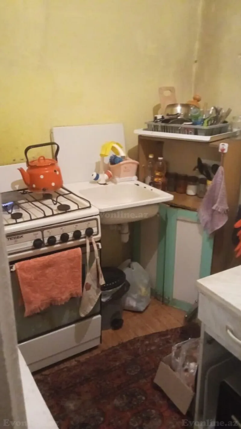 Kirayə verilir 2 otaqlı Mənzil Köhnə tikili 46 m² Hövsan - şəkil 3