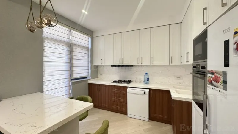 Kirayə verilir 2 otaqlı Mənzil Yeni tikili 85 m² Xətai m. - şəkil 4