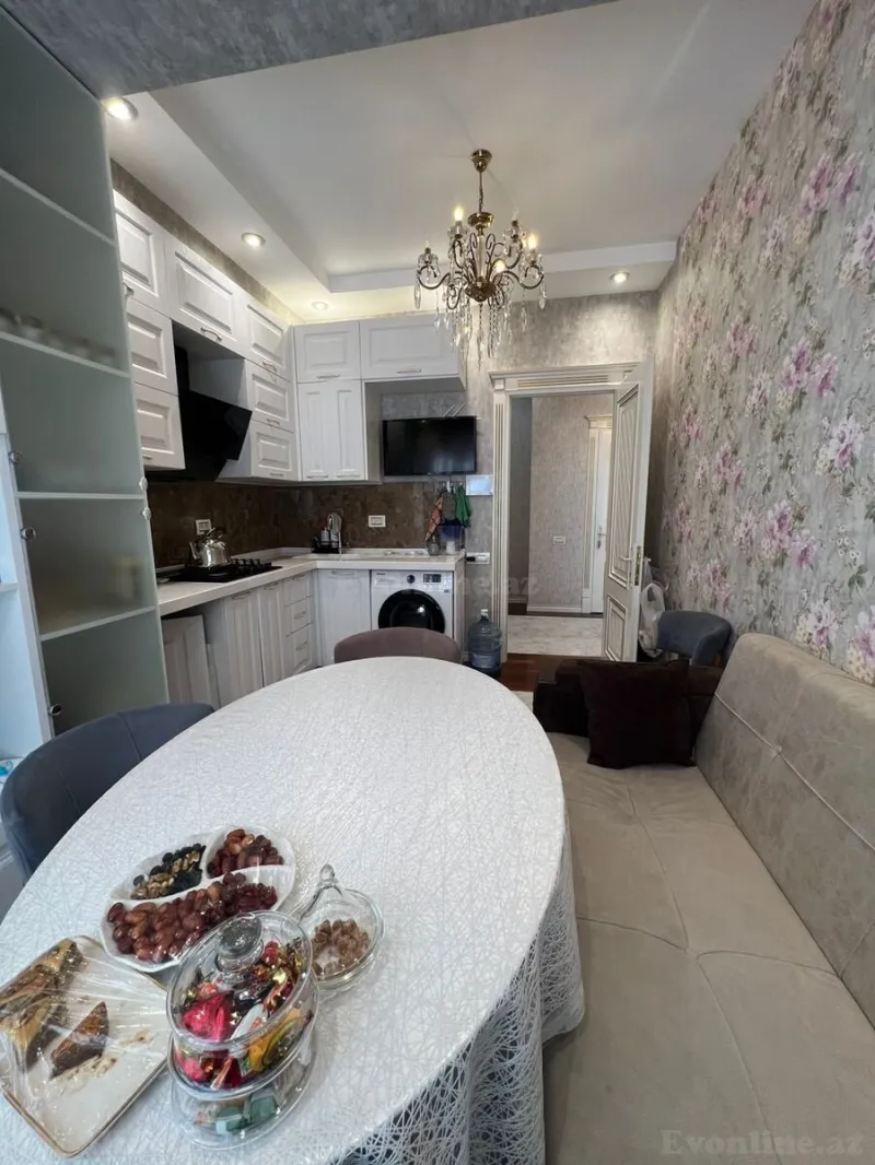 Satılır 3 otaqlı Mənzil Yeni tikili 110 m² 8-ci mikrorayon - şəkil 6