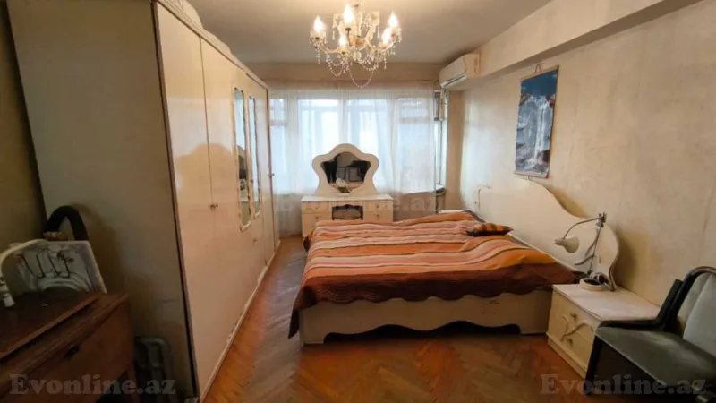 Satılır 3 otaqlı Mənzil Köhnə tikili 90 m² 28 May m. - şəkil 2