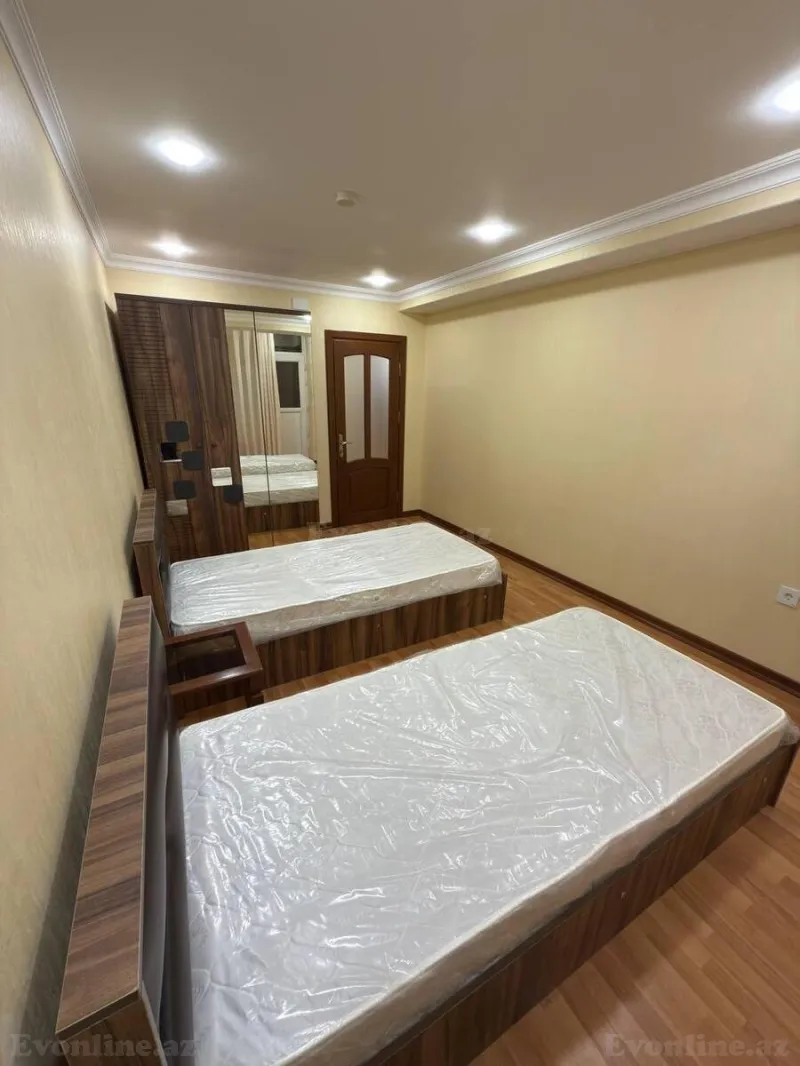 Kirayə verilir 3 otaqlı Mənzil Yeni tikili 110 m² İçərişəhər m. - şəkil 9