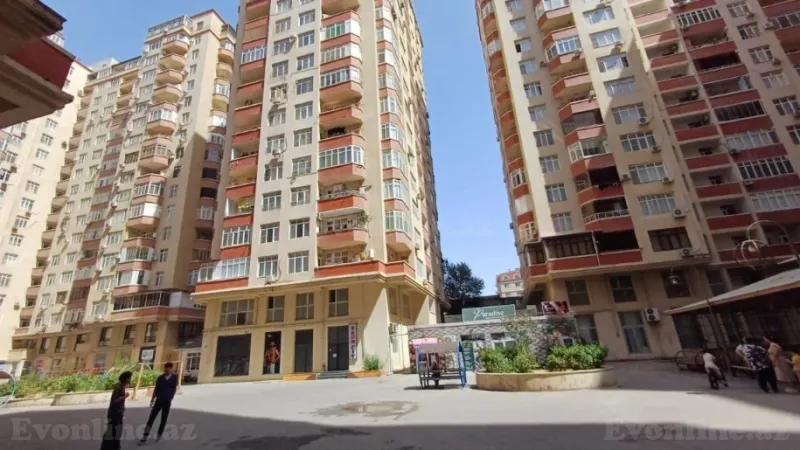 1 otaqlı Mənzil 60 m² Nizami r. Kirayə verilir