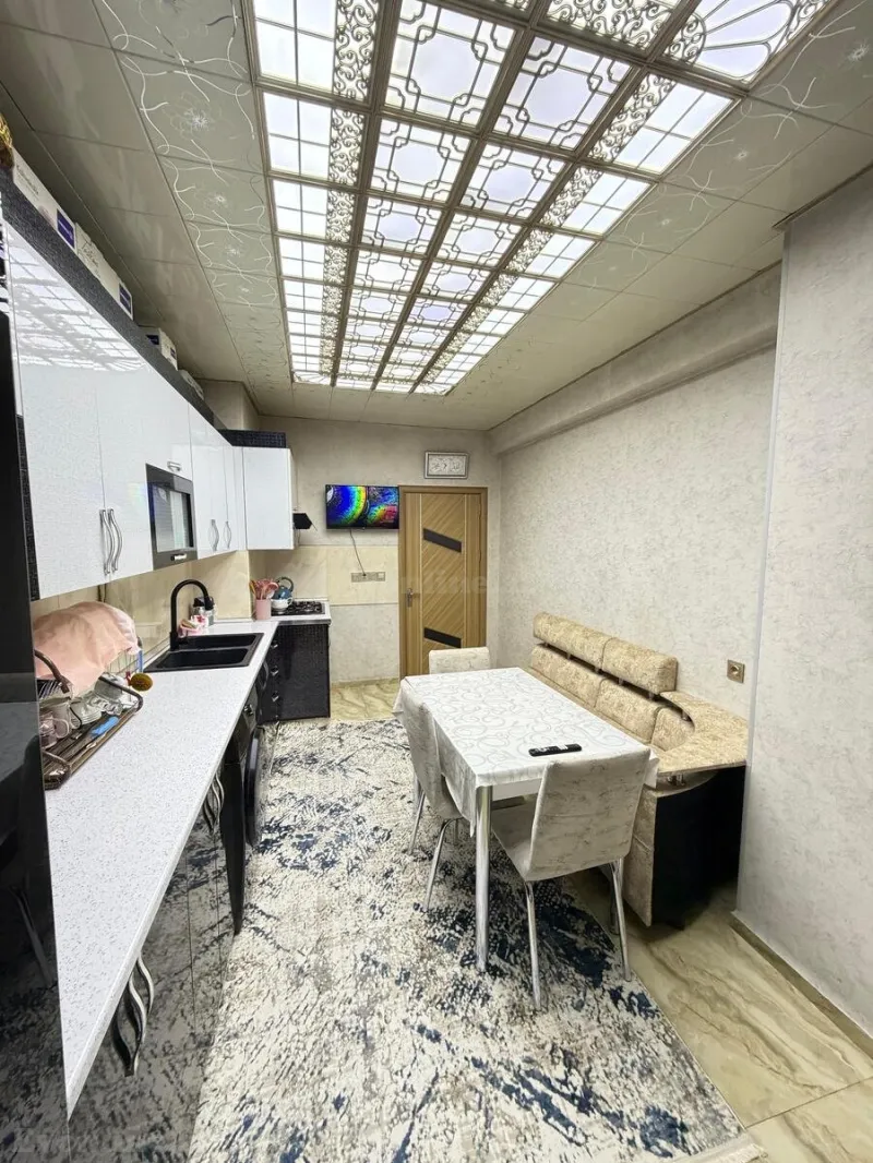 Satılır 2 otaqlı Mənzil Yeni tikili 78 m² İnşaatçılar m. - şəkil 8