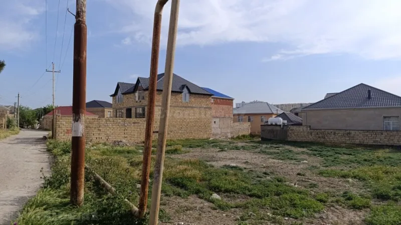 Bakı, Abşeron r., Masazırda torpaq satılır