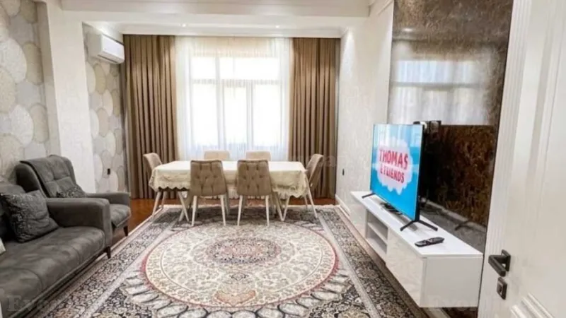 Bakı, Nərimanov r., Gənclik m.da 3 otaqlı mənzil satılır