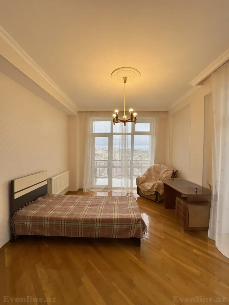 Kirayə verilir 3 otaqlı Mənzil Yeni tikili 130 m² Nəriman Nərimanov m. - şəkil 6