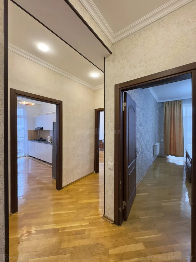 Kirayə verilir 3 otaqlı Mənzil Yeni tikili 130 m² Nəriman Nərimanov m. - şəkil 11