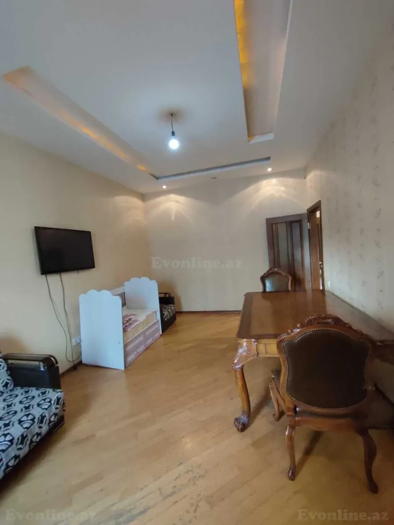 Kirayə verilir 2 otaqlı Mənzil Yeni tikili 75 m² Nəsimi r.
