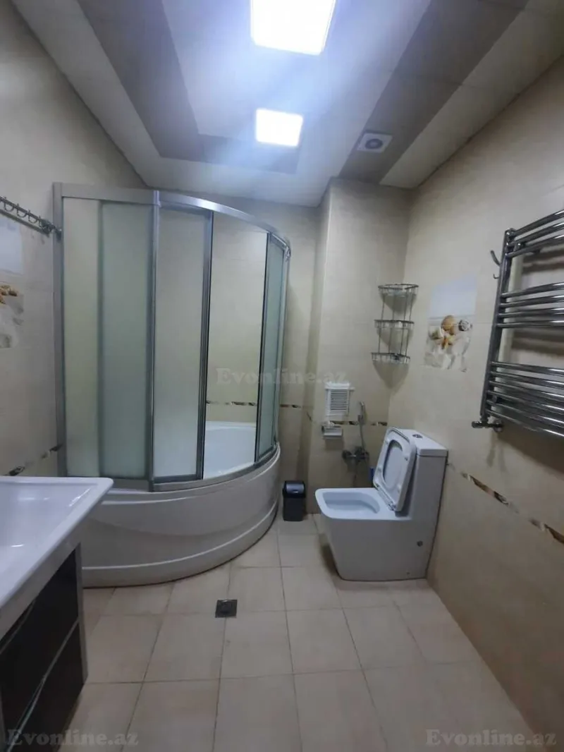 Kirayə verilir 2 otaqlı Mənzil Yeni tikili 100 m² Yeni Yasamal - şəkil 17