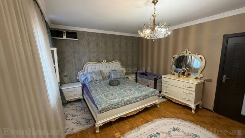 Satılır 5 otaqlı Mənzil Köhnə tikili 112 m² Əhmədli - şəkil 2