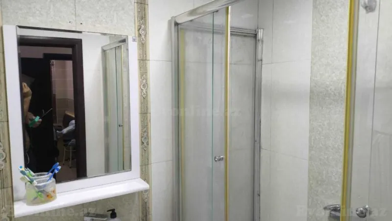 Kirayə verilir 4 otaqlı Mənzil Yeni tikili 155 m² Nəsimi m. - şəkil 7