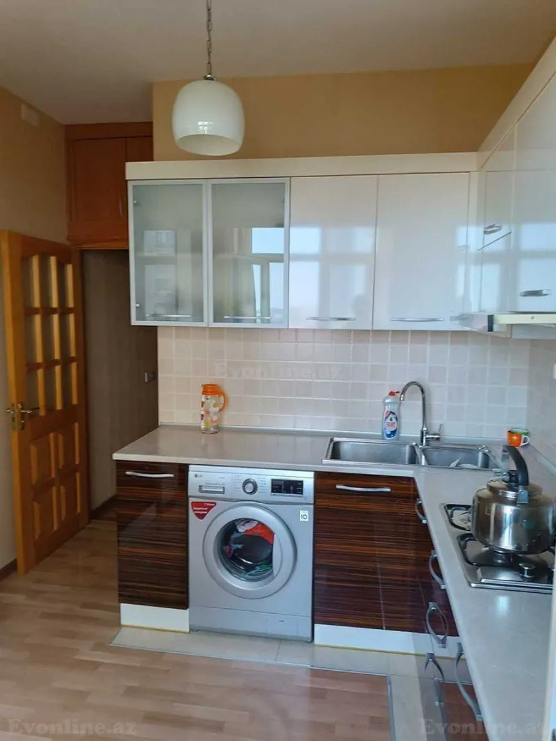 Satılır 2 otaqlı Mənzil Köhnə tikili 70 m² 9-cu mikrorayon - şəkil 6