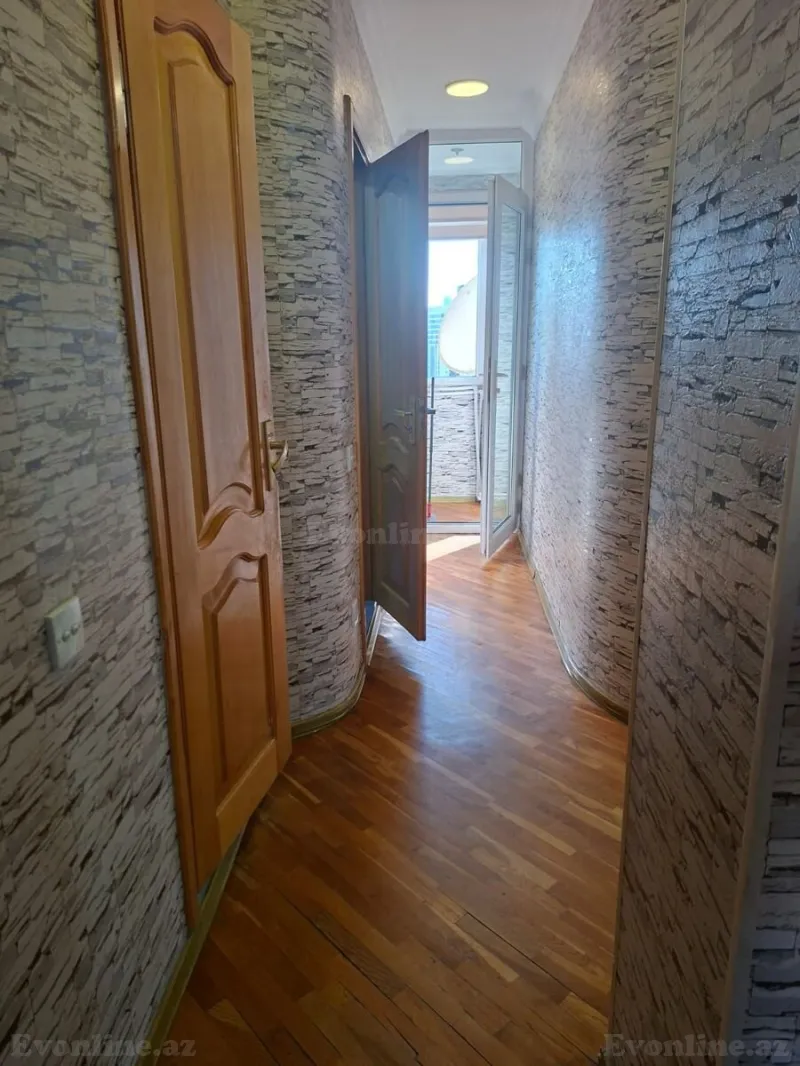 Kirayə verilir 4 otaqlı Mənzil Köhnə tikili 110 m² Nəriman Nərimanov m. - şəkil 6