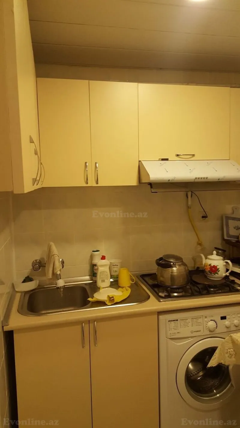 Kirayə verilir 2 otaqlı Mənzil Köhnə tikili 65 m² Gənclik m. - şəkil 4