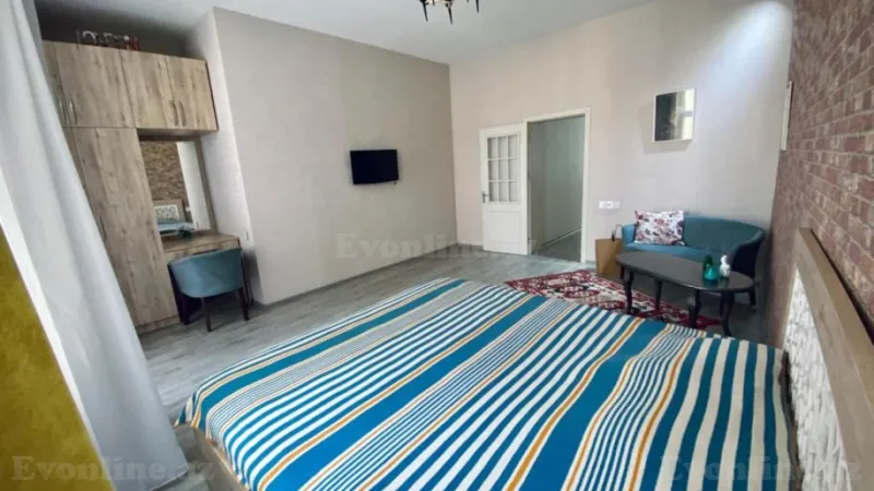 Kirayə verilir 1 otaqlı Mənzil Köhnə tikili 45 m² İçərişəhər m. - şəkil 11