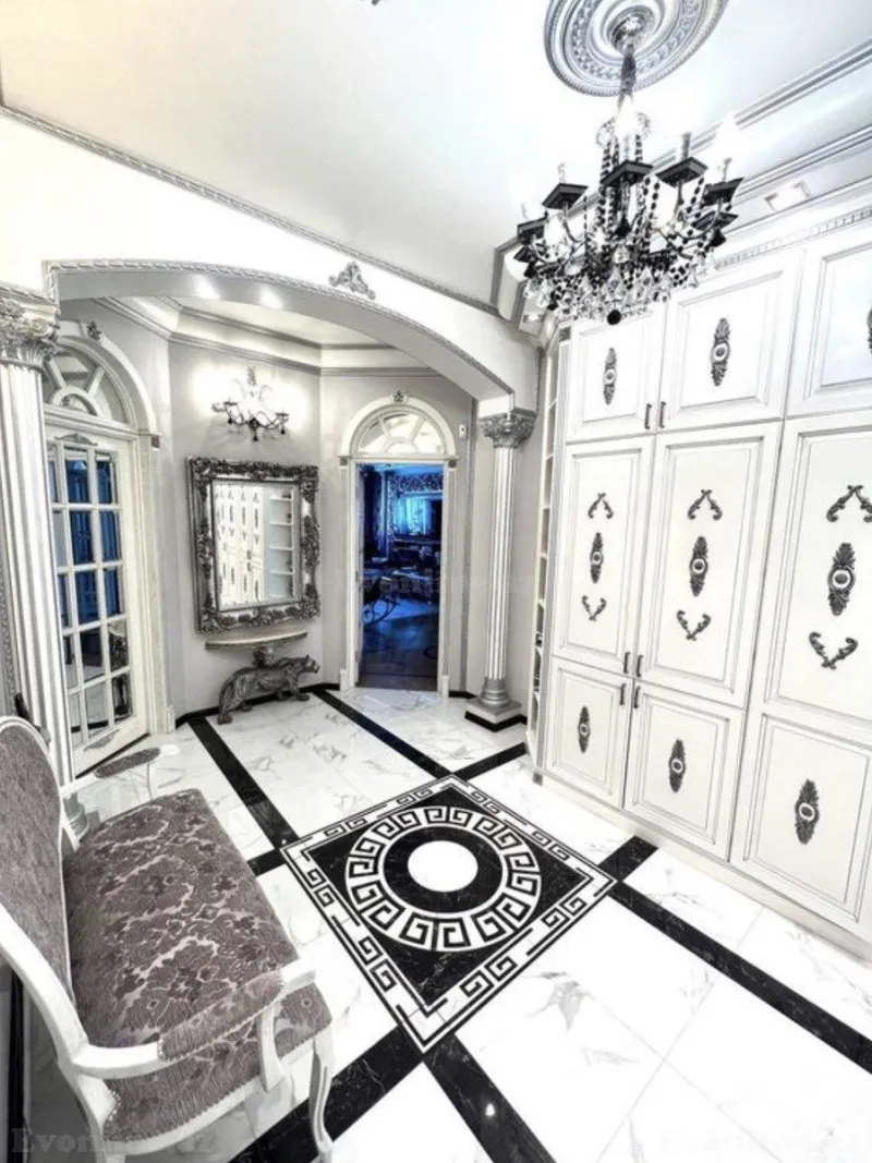 Satılır 4 otaqlı Mənzil Yeni tikili 215 m² Nəriman Nərimanov m. - şəkil 2