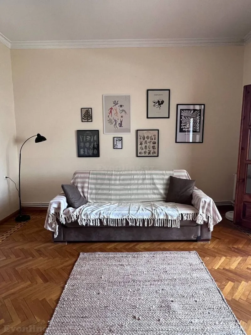 Kirayə verilir 2 otaqlı Mənzil Köhnə tikili 70 m² 28 May m. - şəkil 3