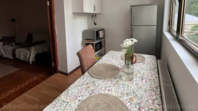 Kirayə verilir 2 otaqlı Mənzil Köhnə tikili 70 m² 28 May m. - şəkil 6