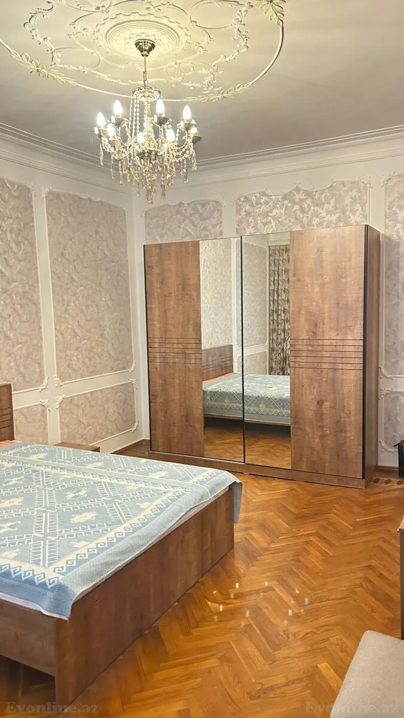 Satılır 3 otaqlı Mənzil Köhnə tikili 110 m² Nəriman Nərimanov m. - şəkil 10