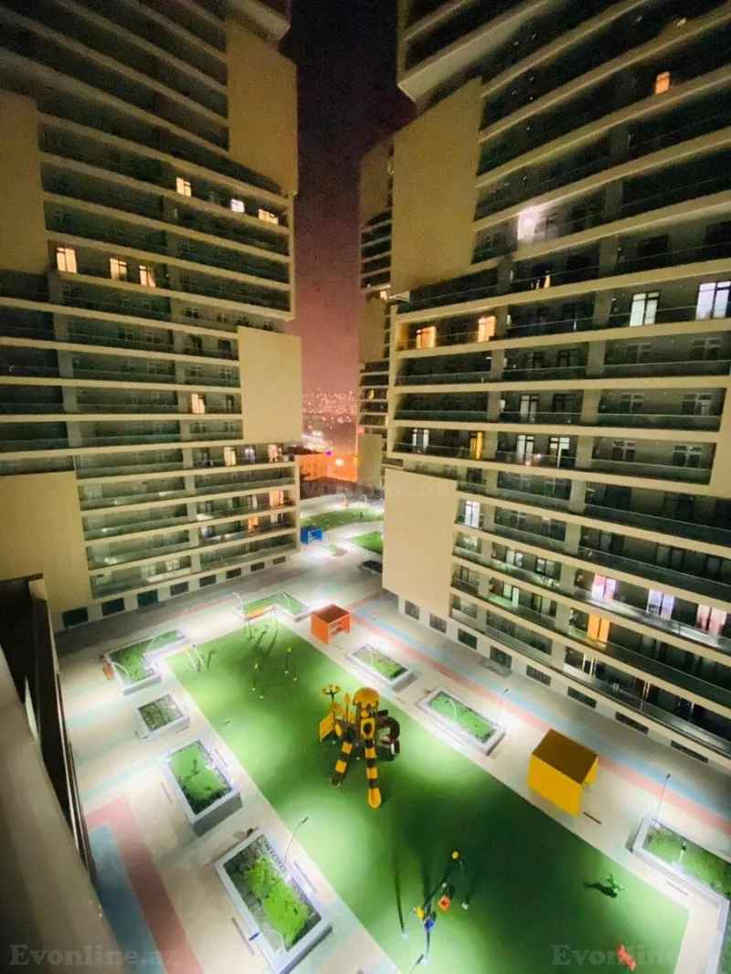 Satılır 2 otaqlı Mənzil Yeni tikili 110 m² 8 Noyabr m.