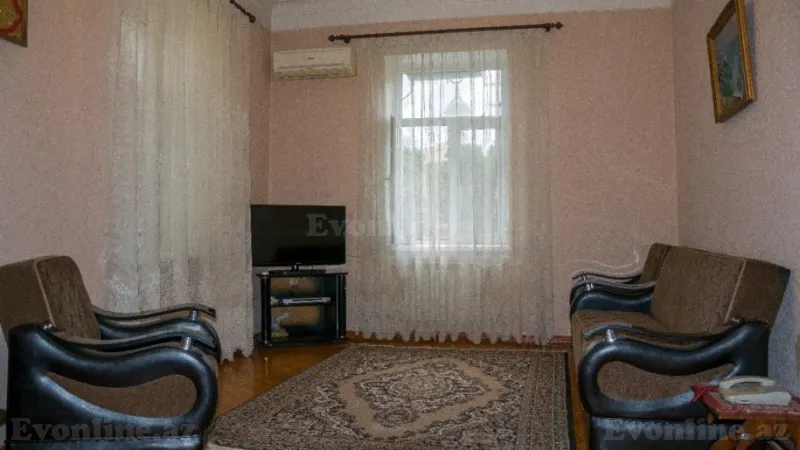 Kirayə verilir 2 otaqlı Mənzil Köhnə tikili 46 m² Nizami m. - şəkil 2