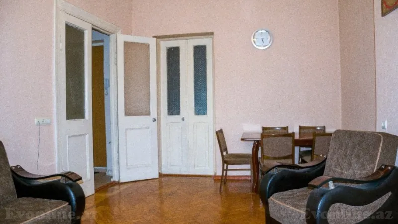 Kirayə verilir 2 otaqlı Mənzil Köhnə tikili 46 m² Nizami m. - şəkil 4