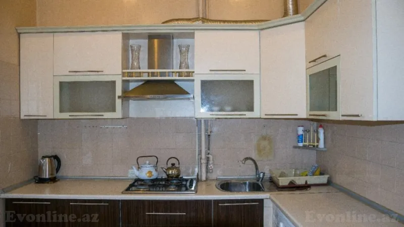 Kirayə verilir 2 otaqlı Mənzil Köhnə tikili 46 m² Nizami m. - şəkil 11