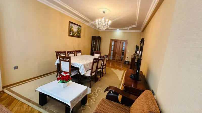 Satılır 3 otaqlı Mənzil Yeni tikili 125 m² Binəqədi r. - şəkil 2