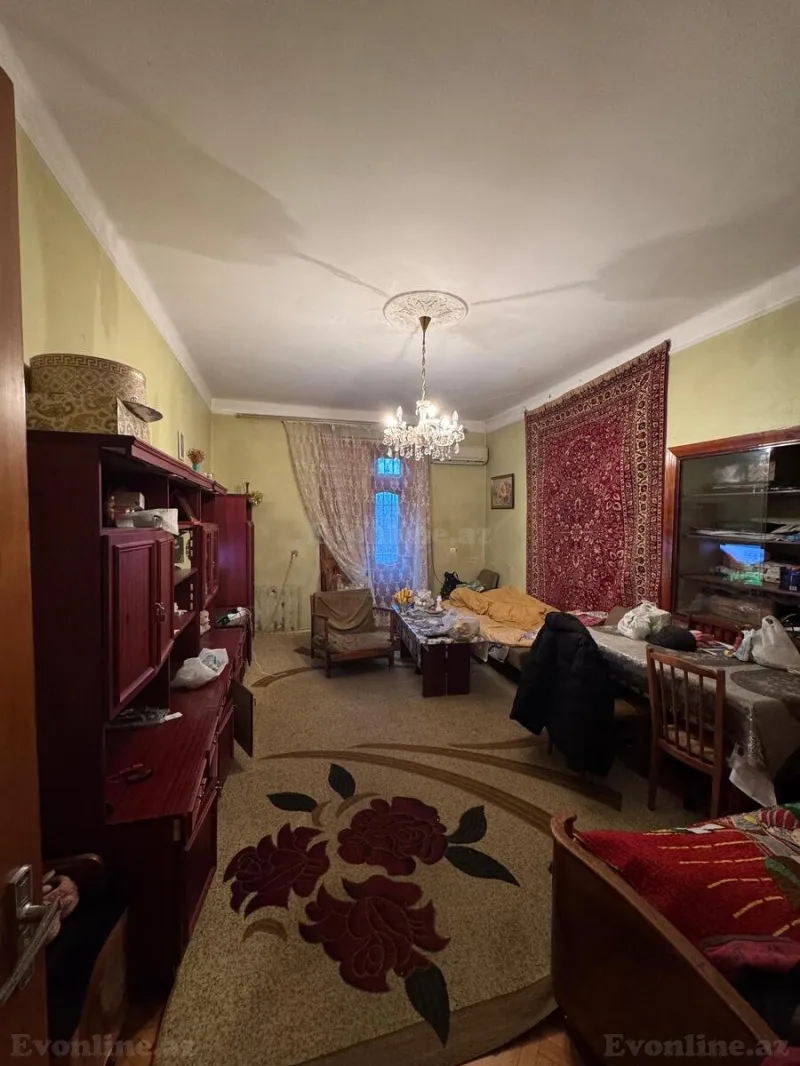 Satılır 2 otaqlı Mənzil Köhnə tikili 63 m² Nərimanov r. - şəkil 2