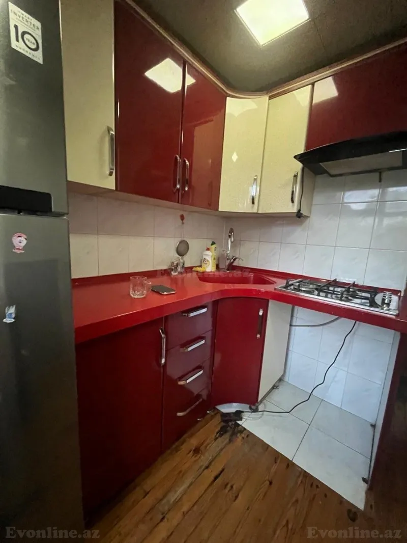 Satılır 3 otaqlı Mənzil Köhnə tikili 60.9 m² Sumqayıt - şəkil 4