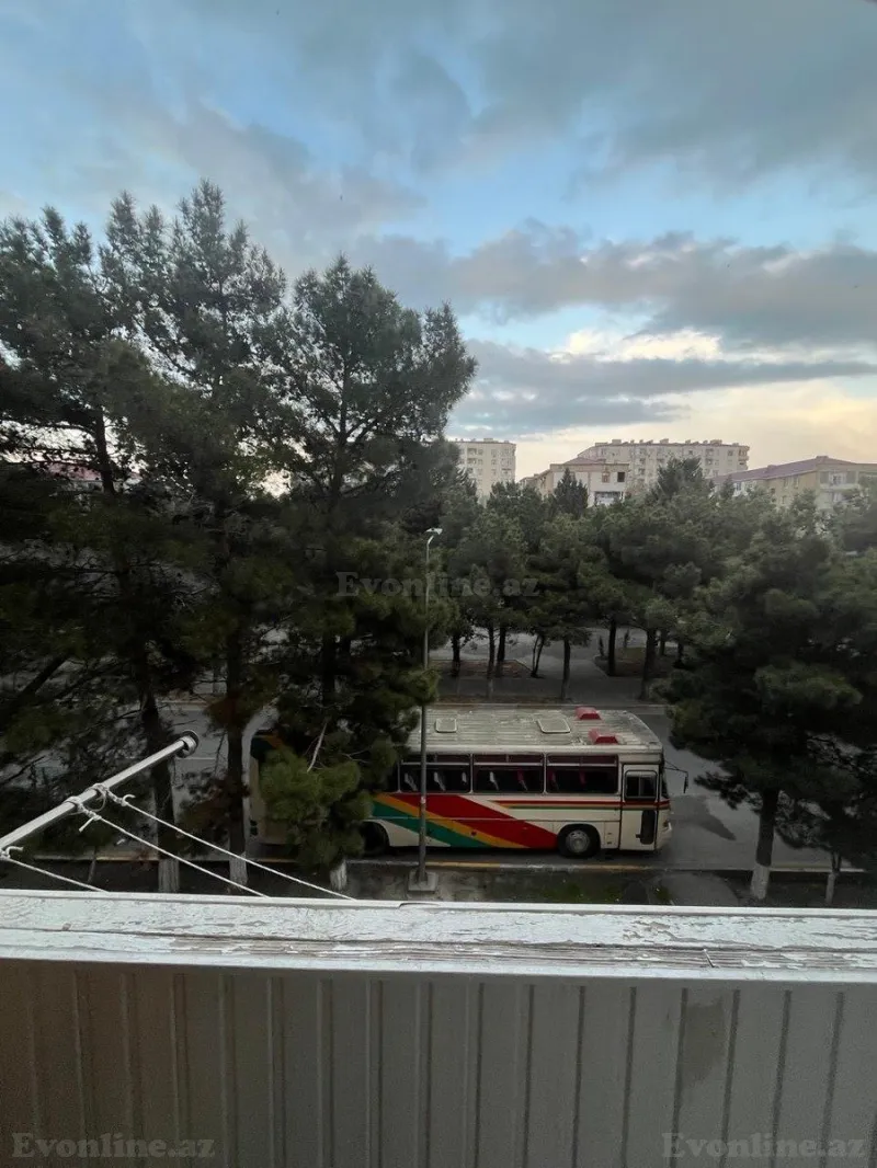 Satılır 3 otaqlı Mənzil Köhnə tikili 60.9 m² Sumqayıt - şəkil 5