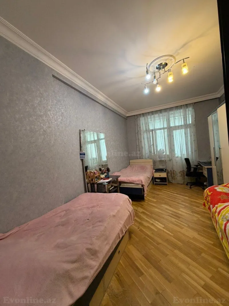 Satılır 3 otaqlı Mənzil Yeni tikili 125 m² 8 Noyabr m. - şəkil 8