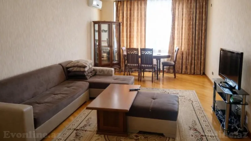 Satılır 4 otaqlı Mənzil Yeni tikili 145 m² 28 May m. - şəkil 2