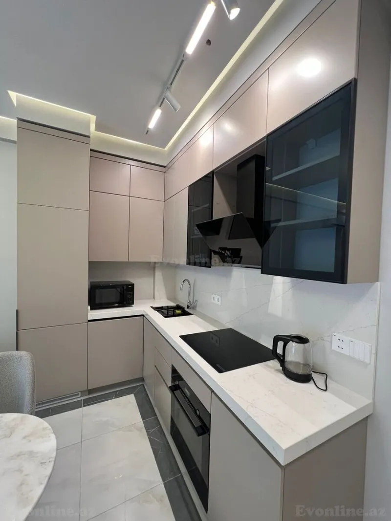 Kirayə verilir 2 otaqlı Mənzil Yeni tikili 70 m² 8 Noyabr m. - şəkil 7