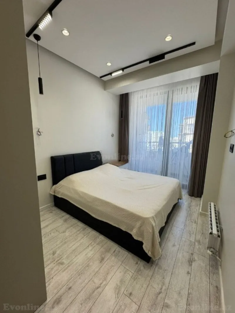 Satılır 3 otaqlı Mənzil Yeni tikili 85 m² 8-ci mikrorayon - şəkil 10