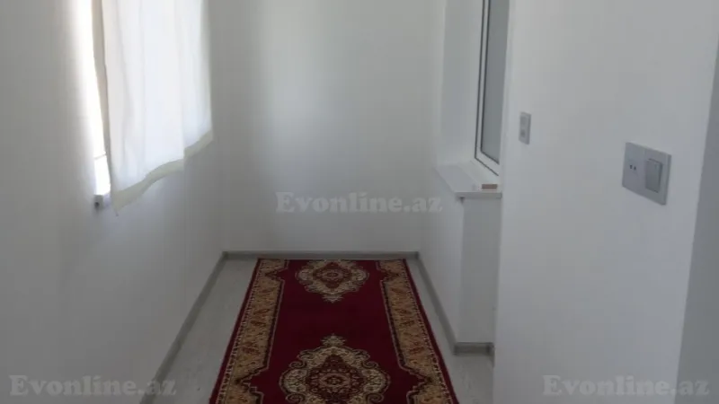 1 otaqlı Mənzil 33 m² Xalqlar Dostluğu m. Kirayə verilir