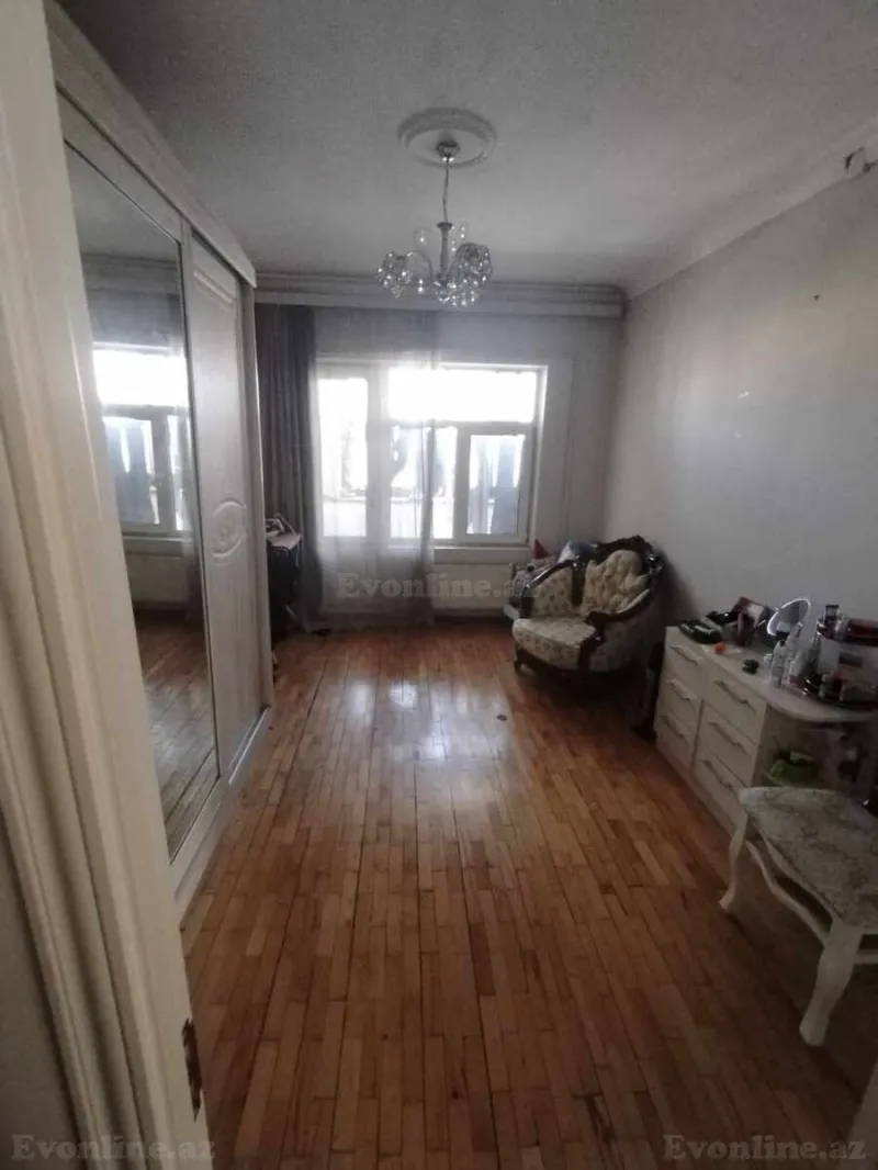 Satılır 4 otaqlı Mənzil Köhnə tikili 135 m² 20 Yanvar m. - şəkil 8