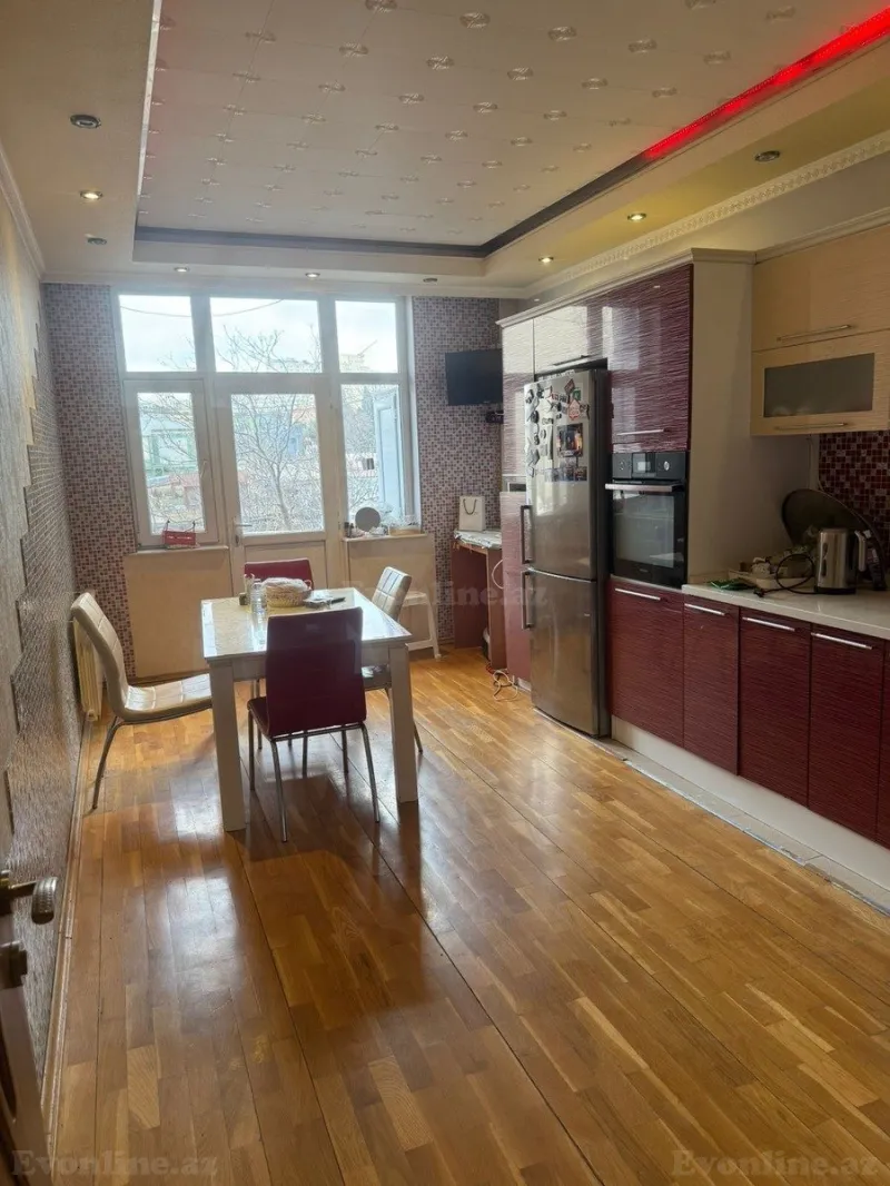 Satılır 3 otaqlı Mənzil Yeni tikili 125 m² Xətai m.