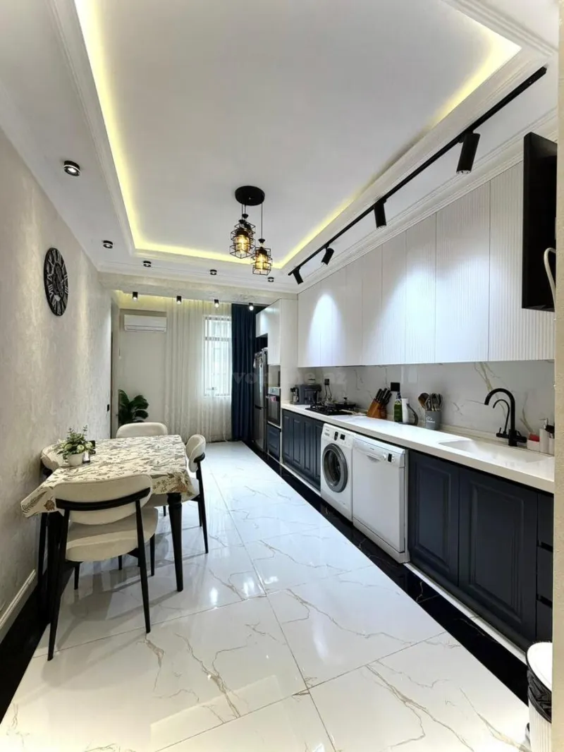 Satılır 4 otaqlı Mənzil Yeni tikili 153 m² İnşaatçılar m. - şəkil 6