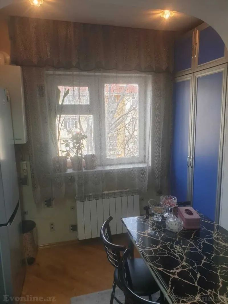 Satılır 2 otaqlı Mənzil Köhnə tikili 75 m² Xırdalan - şəkil 12