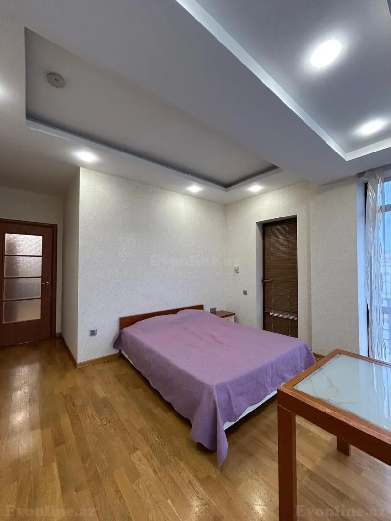 Kirayə verilir 4 otaqlı Mənzil Yeni tikili 160 m² İçərişəhər m. - şəkil 19