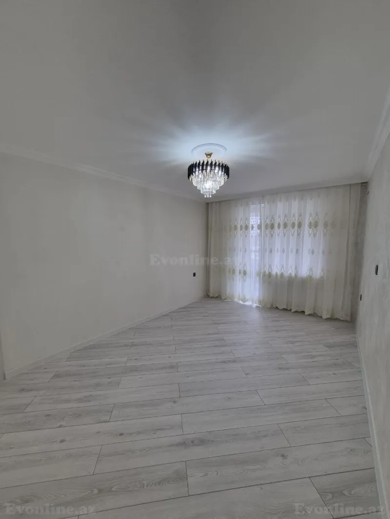Satılır 2 otaqlı Mənzil Köhnə tikili 55 m² Neftçilər m.