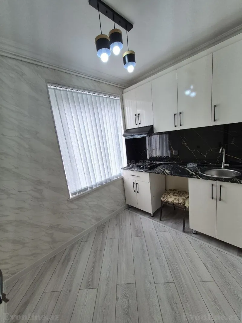Satılır 2 otaqlı Mənzil Köhnə tikili 55 m² Neftçilər m. - şəkil 6