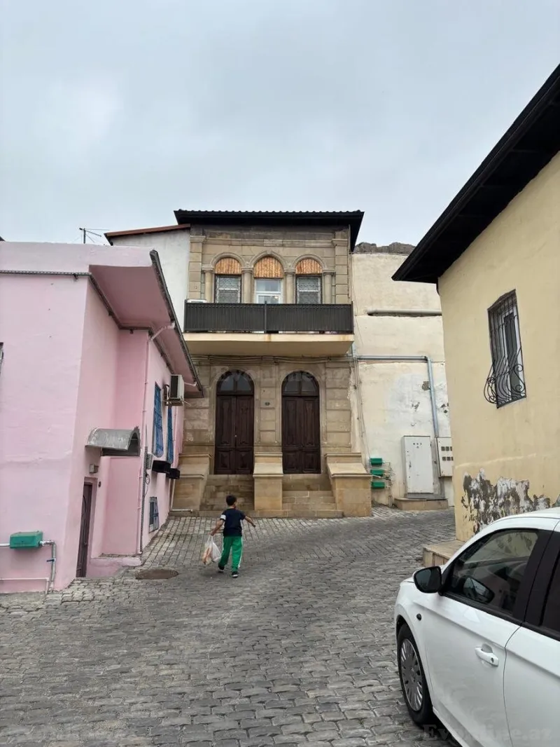 Satılır 2 otaqlı Mənzil Köhnə tikili 50 m² Səbail r. - şəkil 11